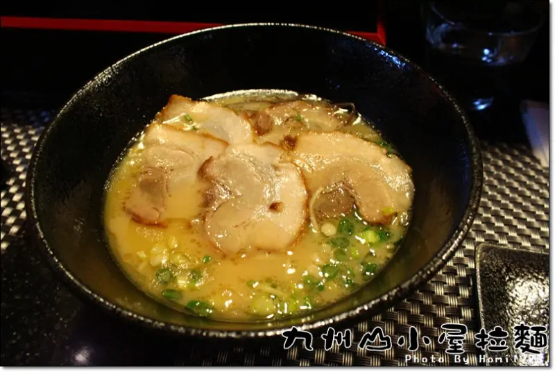 ||-Tainan食記-||新店來囉~日本九州遠道而來的三小屋拉麵!!!!