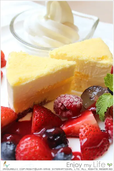 ❤【食】捷運中山站「KONAYUKI 粉雪 北海道 Style Cafe」–融化於舌尖上的幸福滋味!