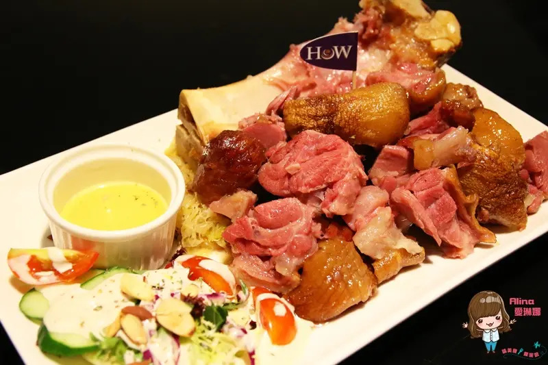 【食記】台北東區 HoWINE & CAFE 香Q德式豬腳 提拉米蘇 美酒佳餚從午到晚微醺放鬆