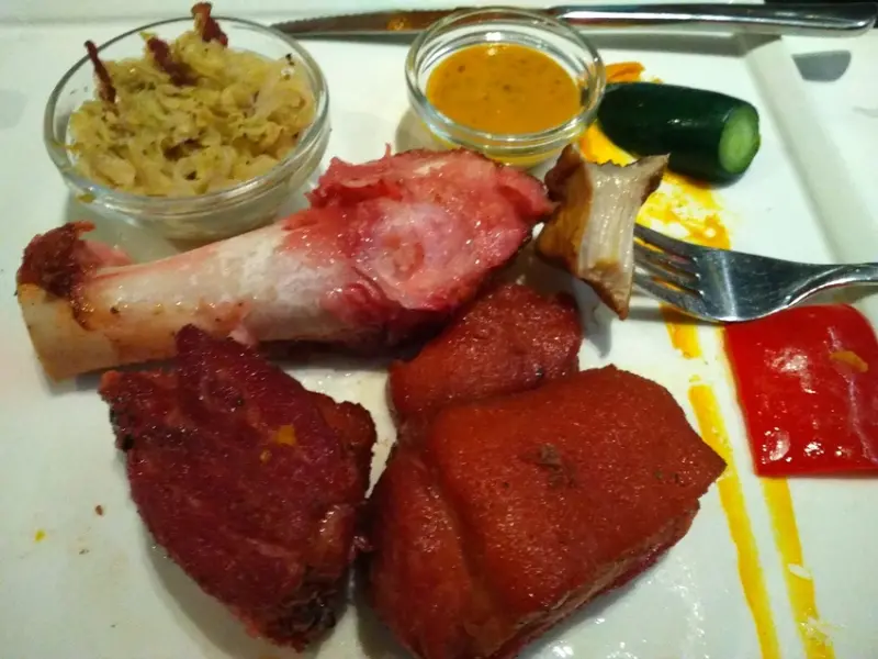 2019歲末慶生˙福至心靈[TASTY西堤牛排] 慶生趴此起彼落 好不熱鬧