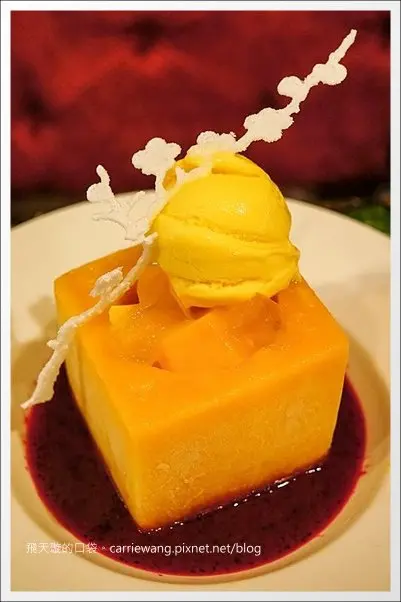 【台中冰品推薦】台中市第四信用合作社．宮原眼科二店。到銀行吃冰~