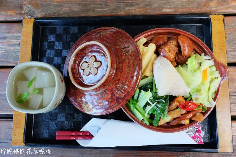 【新竹-峨眉鄉】歇心茶樓｜獅山遊客中心旁｜賞桐景點