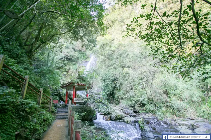 【宜蘭礁溪】五峰旗瀑布-爬山健行親子同遊好愜意!必吃食尚玩家推薦-礁溪香腸伯烤香腸(內行人指定)在跑馬古道入口哦!