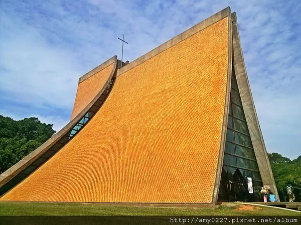 [ 台中西屯 ] 著名教堂在大學，自產乳品超新鮮!! - 東海大學
