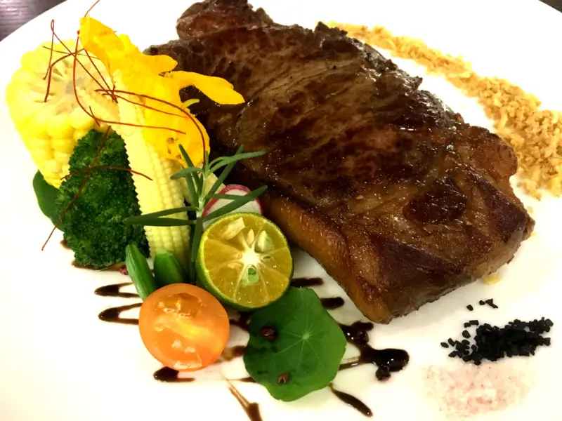 《台北大安》A.B House 義式私房料理#牛排美味#有可愛柴犬店長路德坐檯#永康街巷弄隱藏美食