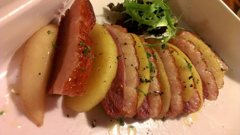 【義式】吃義燉飯-C/P值頗高的義式燉飯，SHARE分著吃很足夠喔