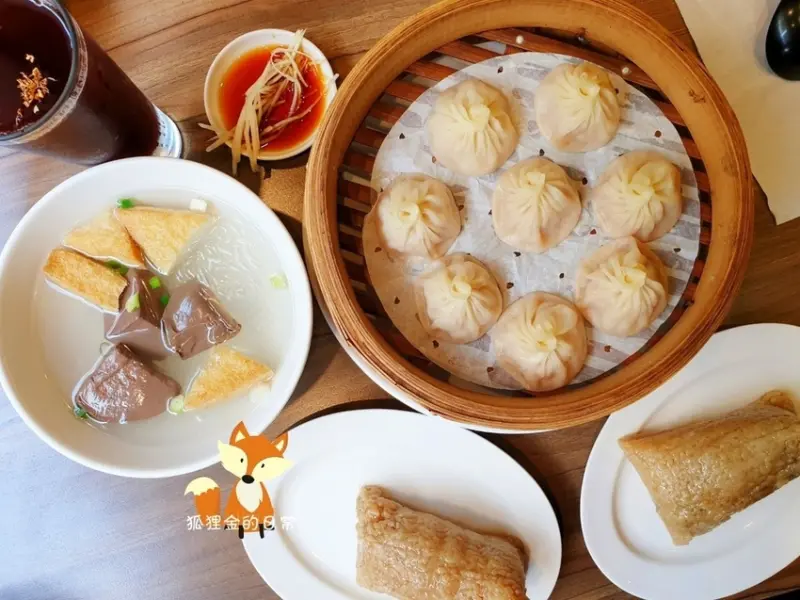 台中南屯 │ 滬舍餘味 道地上海味爆汁生煎包 超多樣點心吃巧吃飽都可以 今天吃什麼