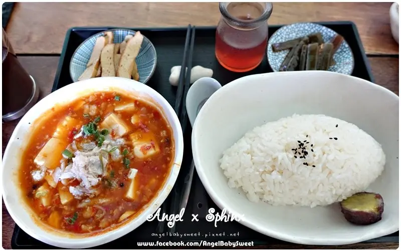 「蘭嶼」在地原住民特色風味料理 ★ 漂流木餐廳