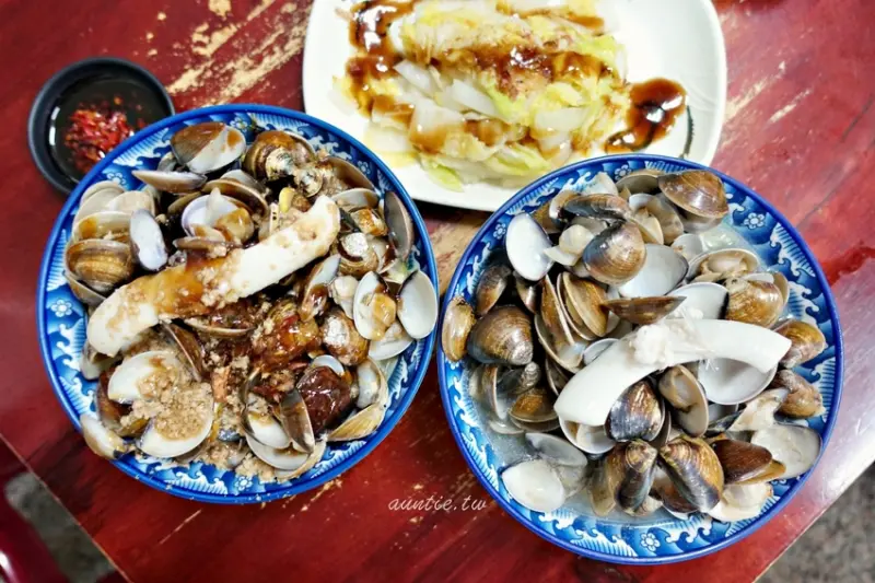 【中壢】好滋味麵館 百元有找浮誇海鮮麵 蛤蠣滿滿小山丘海鮮麵 - 水晶安蹄 不務正業過生活