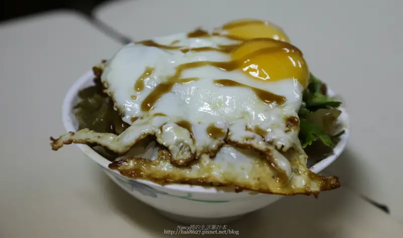 (新竹湖口)老五鹹粥,波霸魯肉飯,為了它膽固醇過高我也願意~