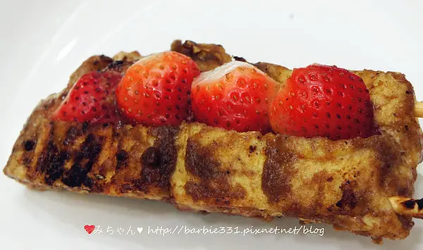 ♥吃吧~新北ღ新莊♥冬季限定!!草莓戀上臭豆腐☆林記養生藥膳串燒臭豆腐☆(捷運美食、夜市小吃、碳烤)