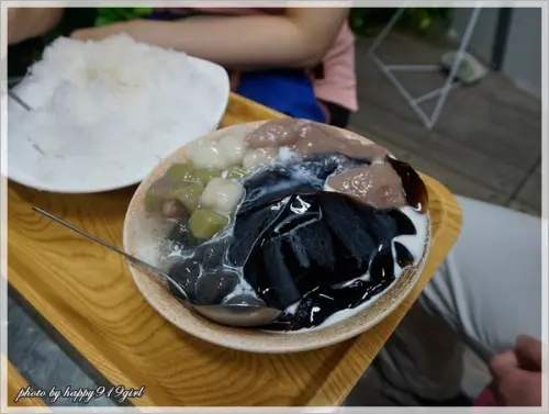 [高雄]超人氣豆花冰店。QQ愛好者不可錯過的芝麻圓抹茶圓★福中居