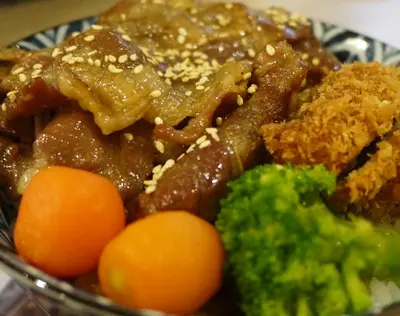 鮮五丼~烤牛勝丼 南京店 平價也可以享受到的美味
