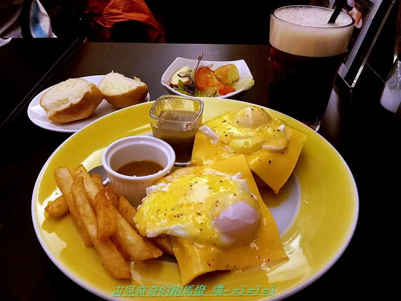 ＊台中 西區 久慶咖啡早午餐＊～ 平凡巷弄裡的幸福早午餐