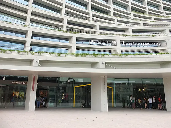 「誠品生活松菸店」共享長桌之【吳寶春麥方店】進駐啦！