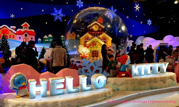 【盧竹 / 場景】台茂購物中心。Hello Kitty 冰原奇幻之旅