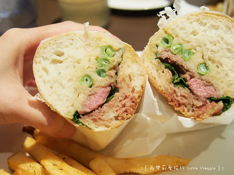 【台北】板橋回訪率高的假日早午餐 NY Bagel Cafe & 米妲咖啡