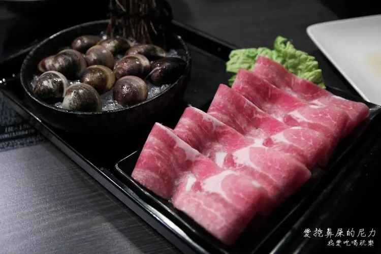 『食記』高雄三民。次迴麻辣鍋物，氣派裝潢平價火鍋（澄清店）