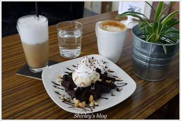 民生社區‧ deA BAG│ZAKKA│COFFEE              