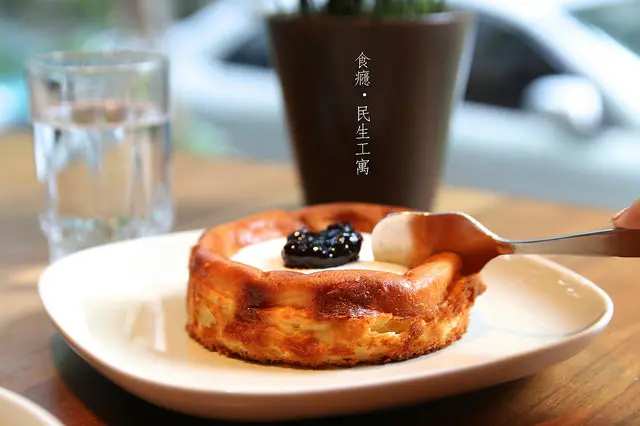 [食癮-下午茶]民生工寓coffee essential-工業風與咖啡香氣