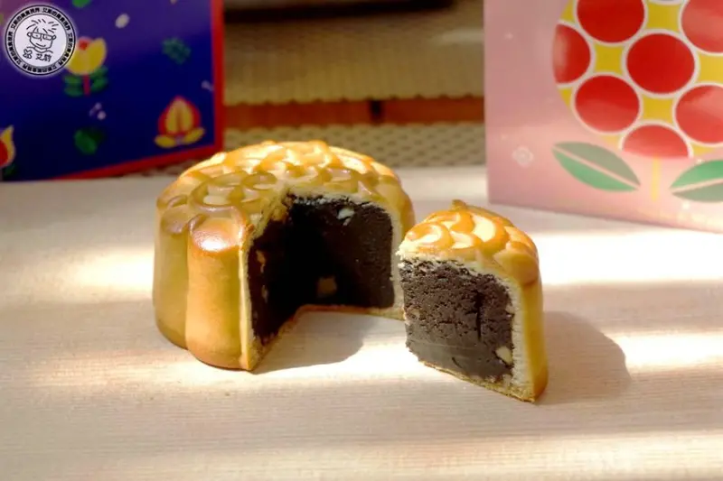 【 月餅 ．早鳥優惠】歐華美味月餅傳統經典及創新改良口味早買早享受的早鳥優惠起跑了．『普羅旺斯花苑』廣式月餅禮盒．歐麗蛋糕坊ｘ歐華酒店 The Riviera Hotel