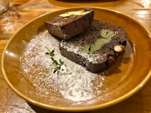 食記｜中和｜Canimama點心鋪｜起司布朗尼專賣所｜藏在巷弄裡私藏分享｜。捷運永安市場站