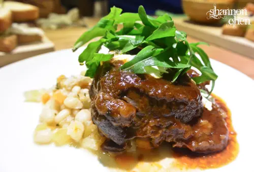 *美食*Fabrica 椅子*很有設計感的用餐空間