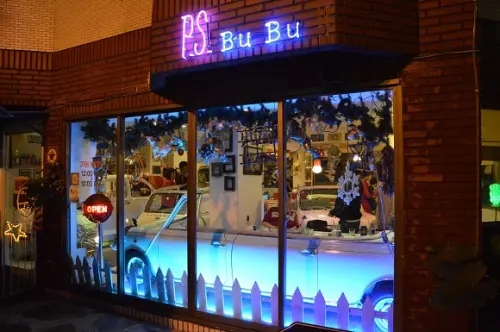 坐上BuBu大啖美食趣~~天母．金屋藏車