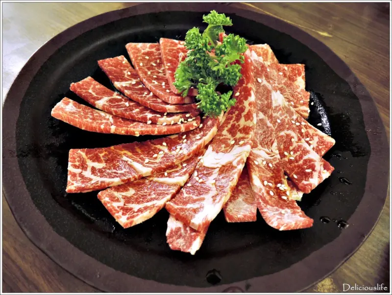 【台北中山區】七輪炭火燒肉 (近遼寧夜市)