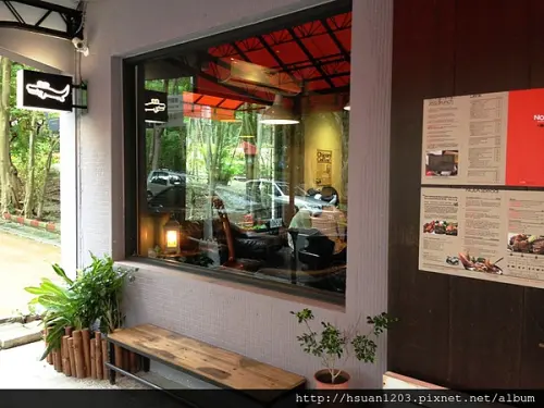 台北信義。紐澳良小廚