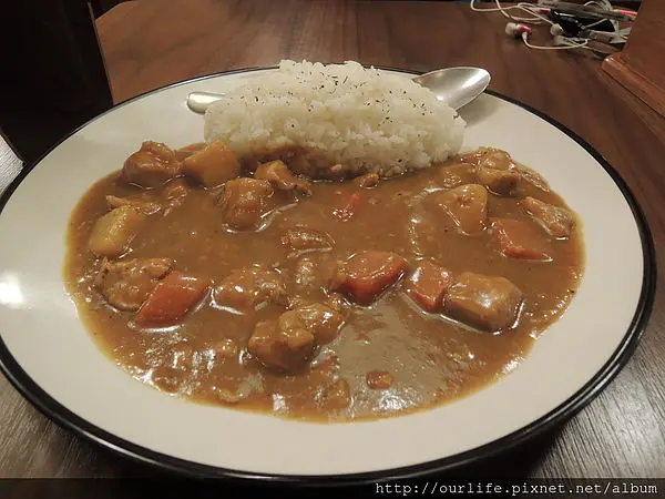 台中．古早味咖哩飯@咖哩老師