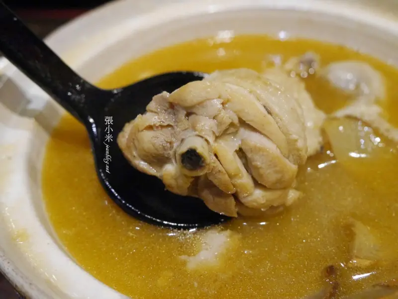 [台北]美麗華大食代食神大選，正香麻油雞，懷念的古早味小吃