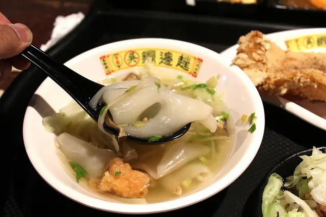 【大食代食神大選】百年吳家鼎邊趖～大食代大直旗艦店