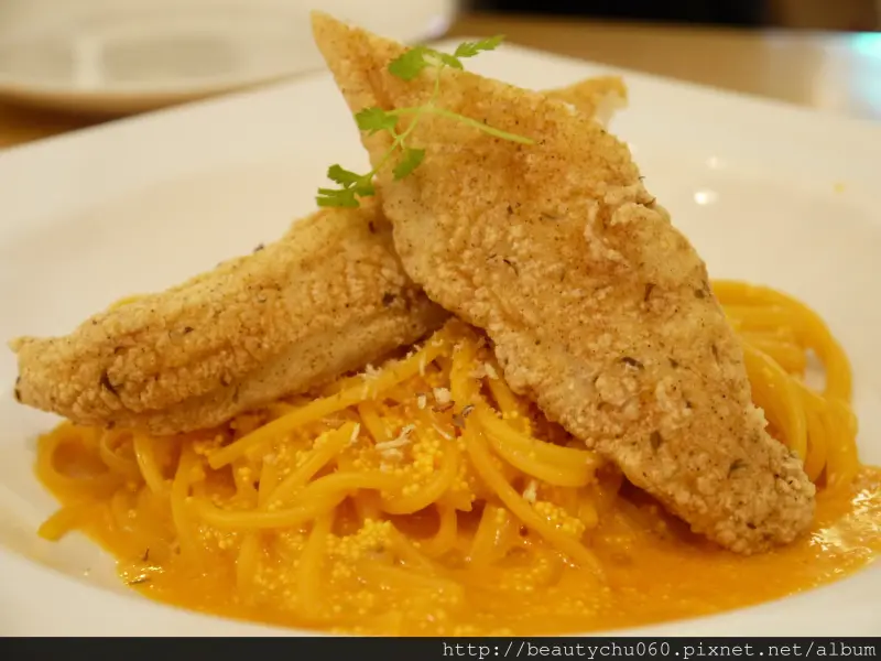 台北‧大肚皮義式餐坊‧吃完真的變大肚皮了!!