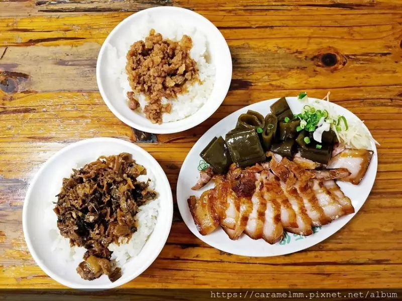 【新竹北埔】劉家小館 北埔劉家小館 滷味拼盤 道地客家菜 北埔老街 北埔老街美食 北埔美食 北埔小吃推薦 文附菜單