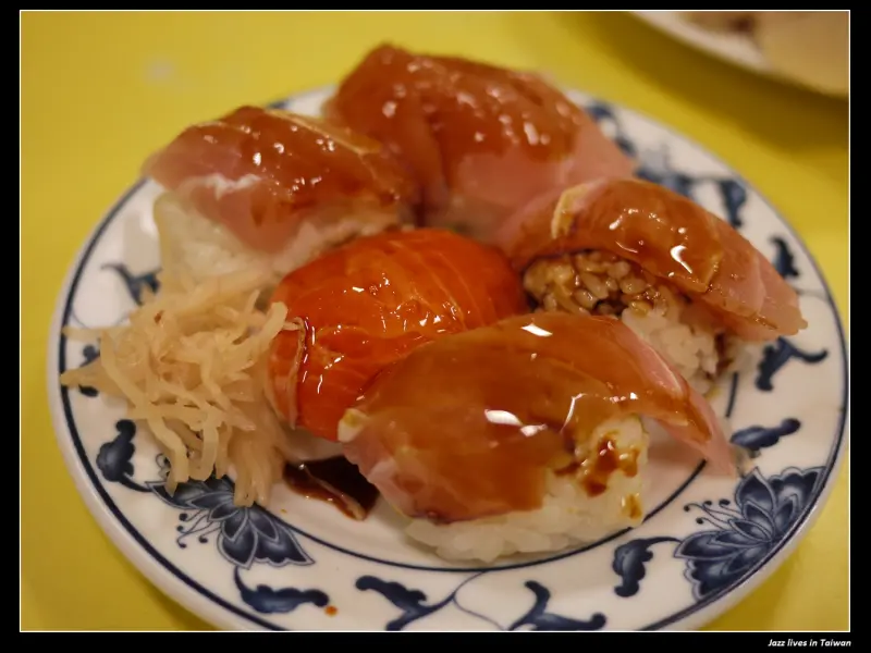 [三角窗-昆明街無名日本料理店]粉絲Y君懷舊行之EXGF推薦高CP值的台式日本料理~