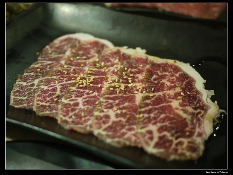 [野宴極燒肉專門店]店家大給力! 澳洲和牛隨意點!吃到飽!