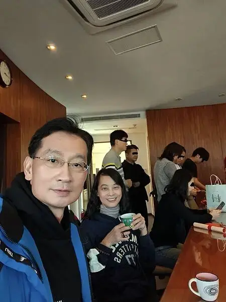 新北三芝二號倉庫咖啡館~聚會法鼓山世界佛教教育園區~另類的同