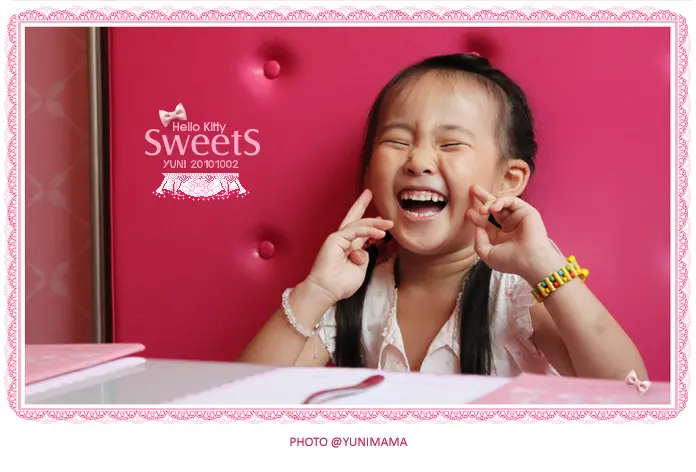 我和小女孩的約會 [ 上 ] ：Sweets Hello Kitty