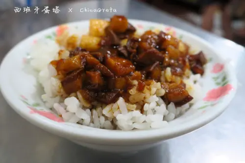 阿華肉羹｜隱身板橋巷弄間的美味小吃，2017台灣滷肉飯節嚴選店家之一！（文末附菜單）