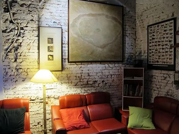 藏身巷弄外剛內柔~楔子咖啡館