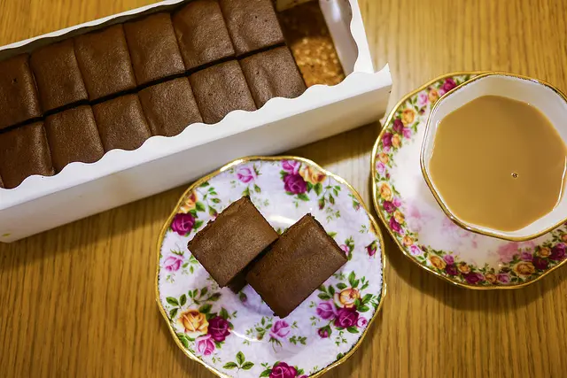 【廣宣】【宅配美食】菈芙希亞(晶鑽原味蛋糕、晶鑽巧克力蛋糕)