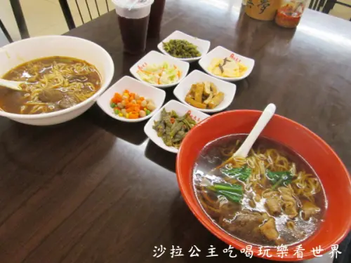 七天王台灣冠軍牛肉麵【吃到飽】