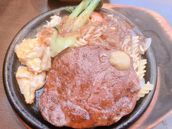 < 永和 超霸牛排 > 永和平價牛排 / 竹林路美食 / 永和美食分享 2018