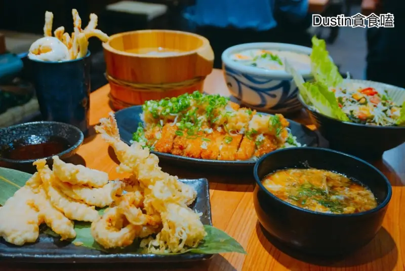 銀河堂讚岐烏龍麵__口味更勝日本職人！你沒吃過的烏龍麵甜點｜台北烏龍麵推薦 / 超值豚骨烏龍麵 【東區 · 國父紀念館】