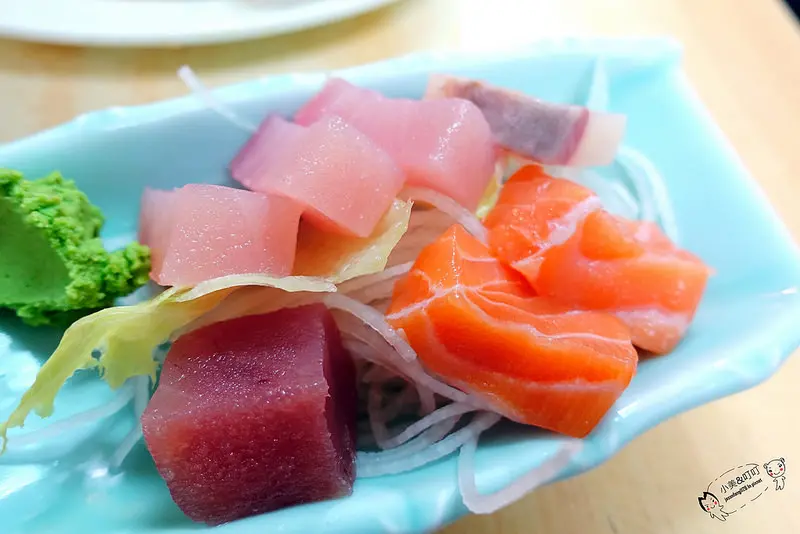 【大安日式】今日壽司，通化街夜市(臨江街商圈)人氣排隊平民美食！捷運六張犁/通化街/臨江街