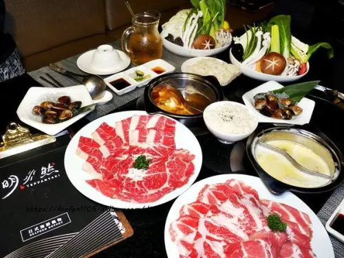 【大直美食】明水然日式海鮮鍋物 #個人鴛鴦鍋 #黑松露牛奶鍋 #椰子雞鍋 #馬賽蕃茄海鮮 #無菜單鐵板燒