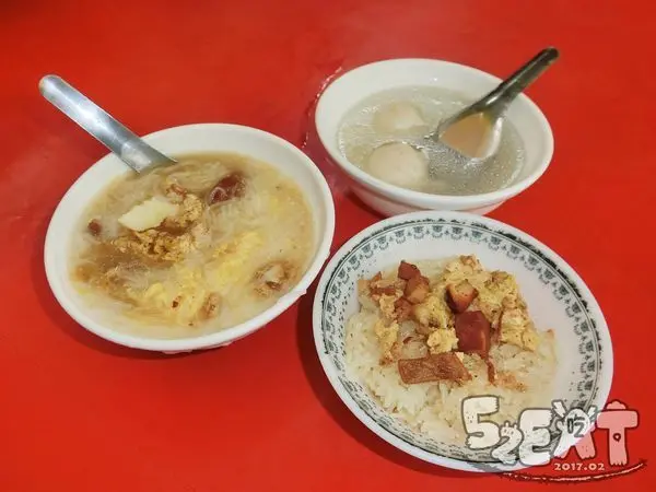 雲林北港美食油飯麵線糊》老等油飯菜單價位大公開！超人氣在地人必吃的油飯麵線糊~雲林北港朝天宮必吃美食小吃餐廳推薦。