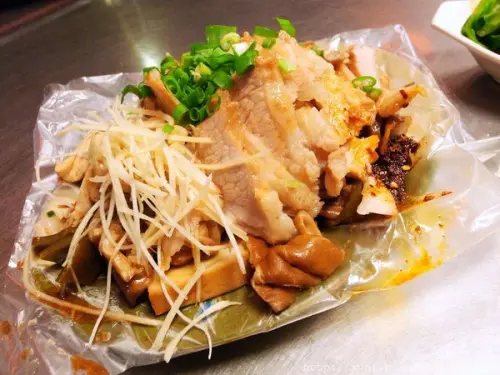 GRD3日誌---07112015 十八辣紅油抄手專賣店：辣得爽快