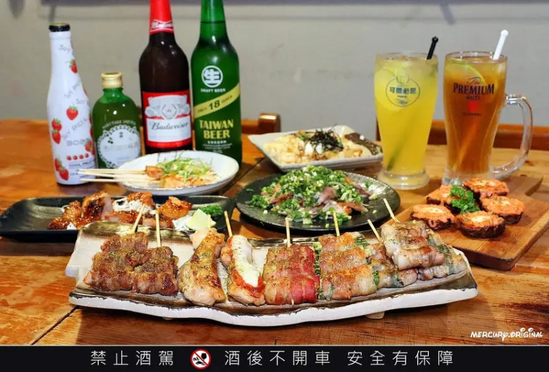 新竹私嚐居酒屋，平價串燒深夜食堂，小學復古風裝潢，竹科人清交學生宵夜小酌推薦，寵物友善餐廳